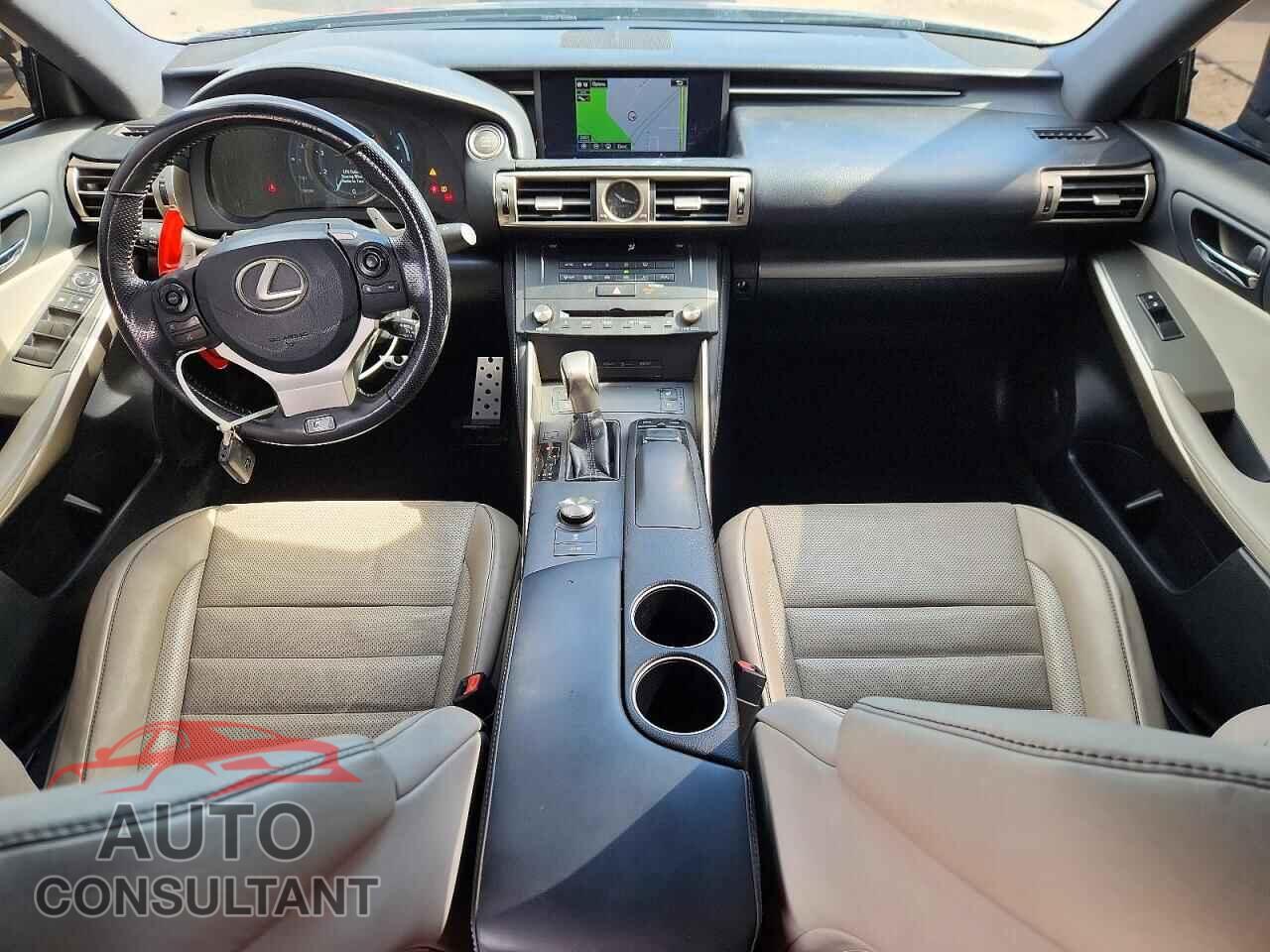 LEXUS IS 2016 - JTHBA1D29G5010240