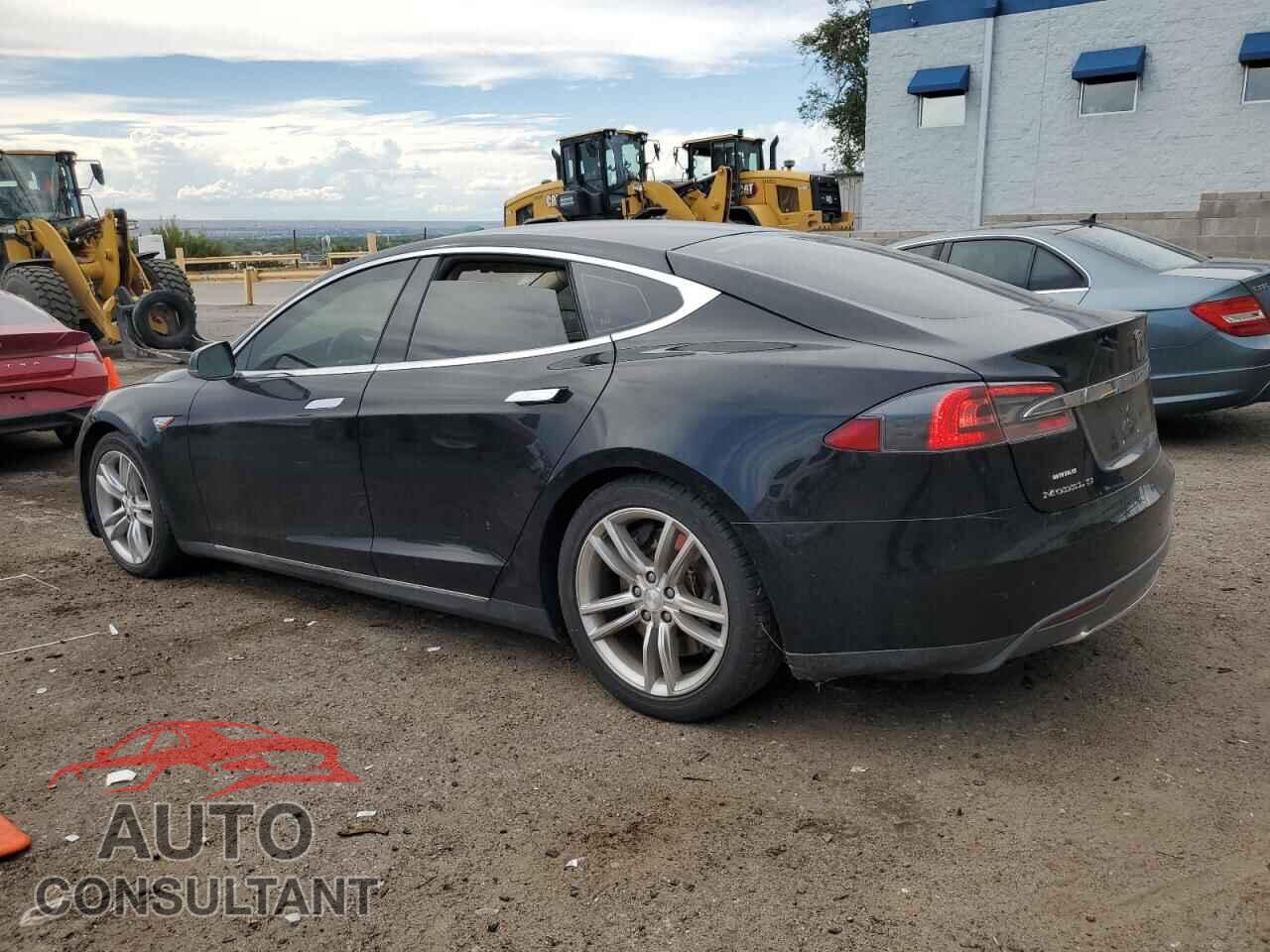 TESLA MODEL S 2012 - 5YJSA1CN7CFP01725