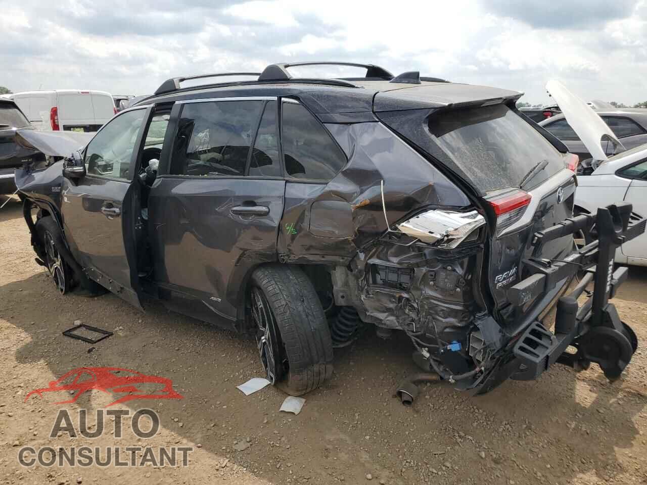TOYOTA RAV4 2022 - JTMFB3FV2ND085724