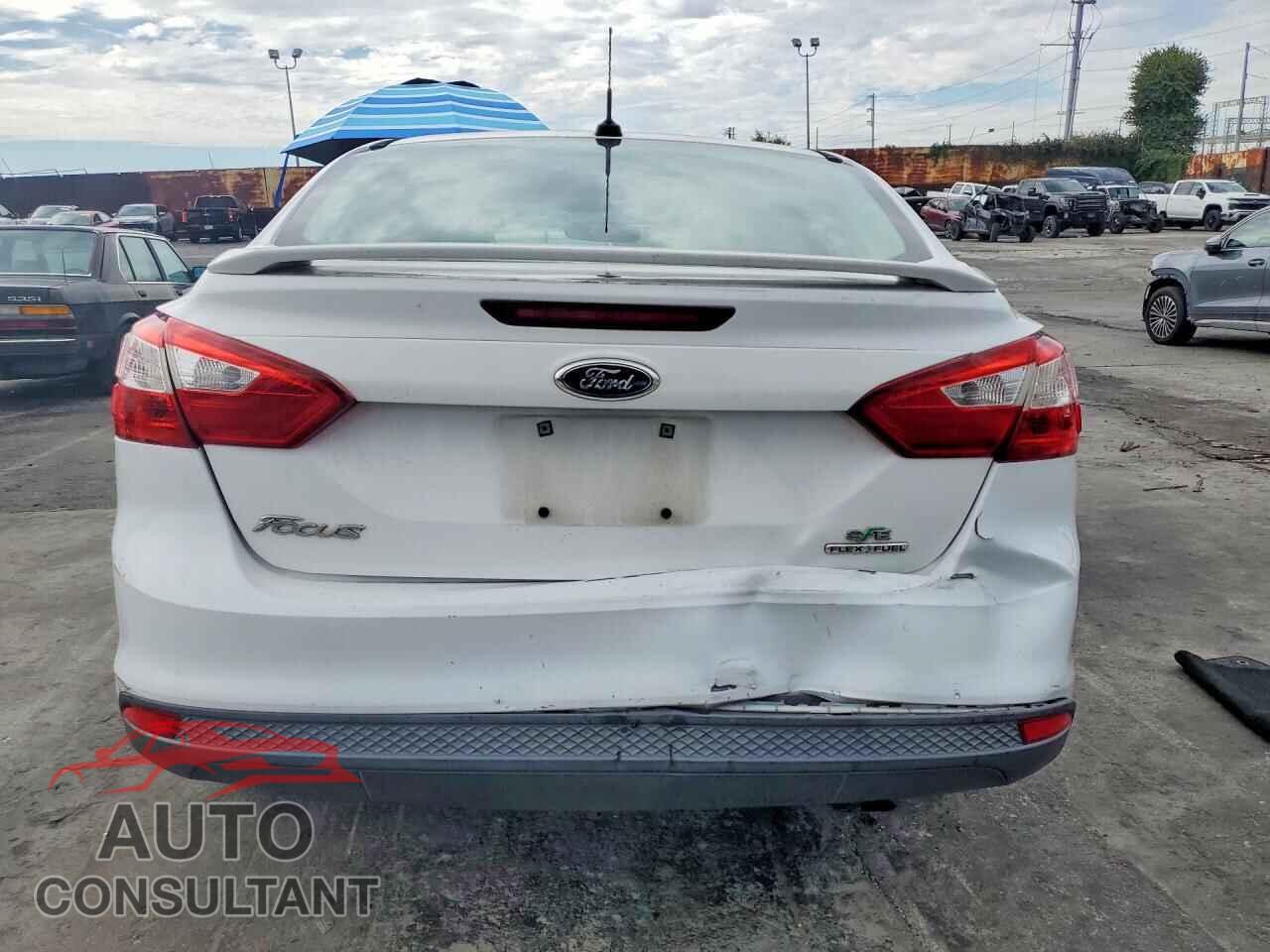 FORD FOCUS 2013 - 1FADP3F20DL363092