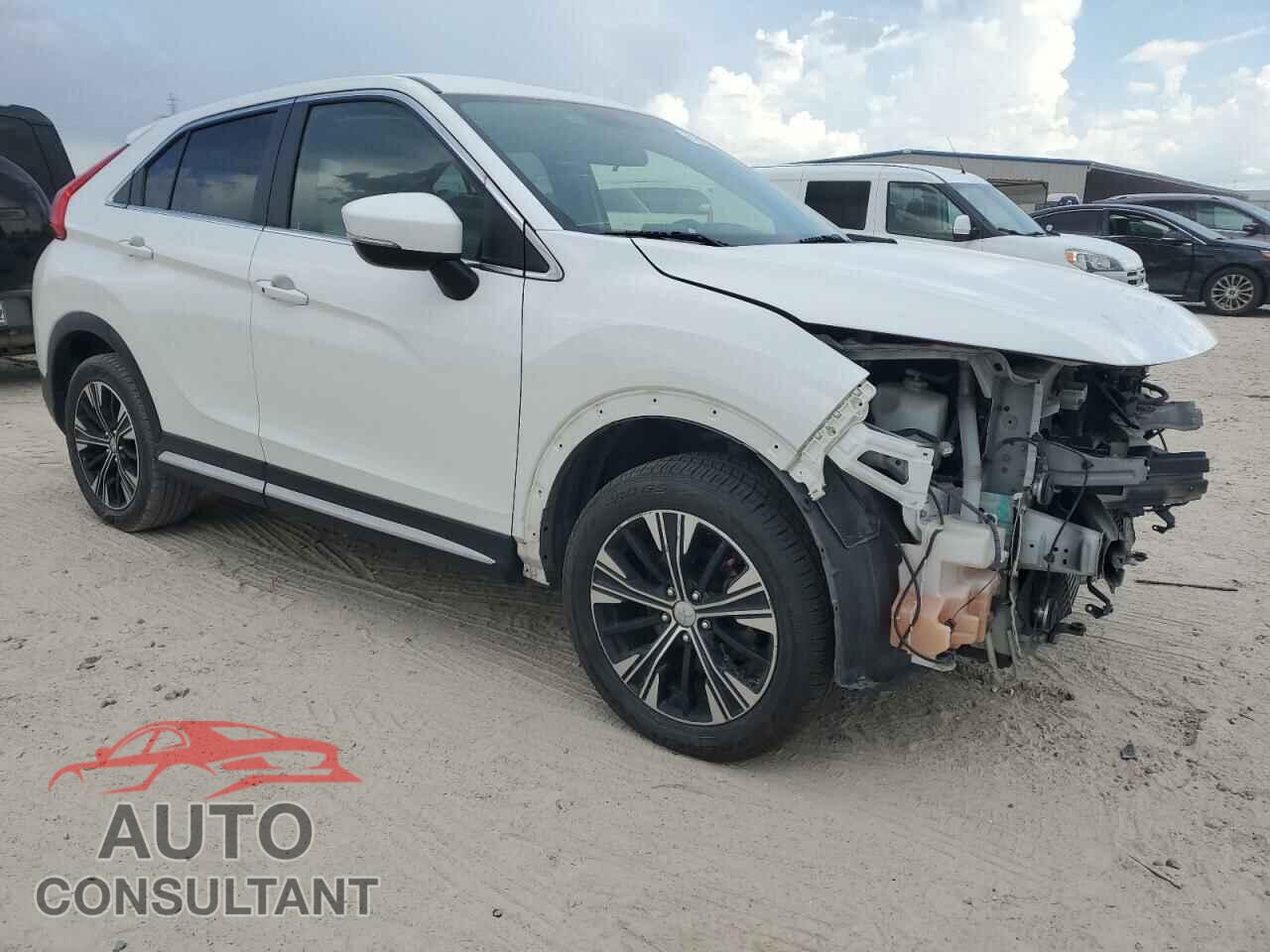MITSUBISHI ECLIPSE 2018 - JA4AT5AA5JZ038024