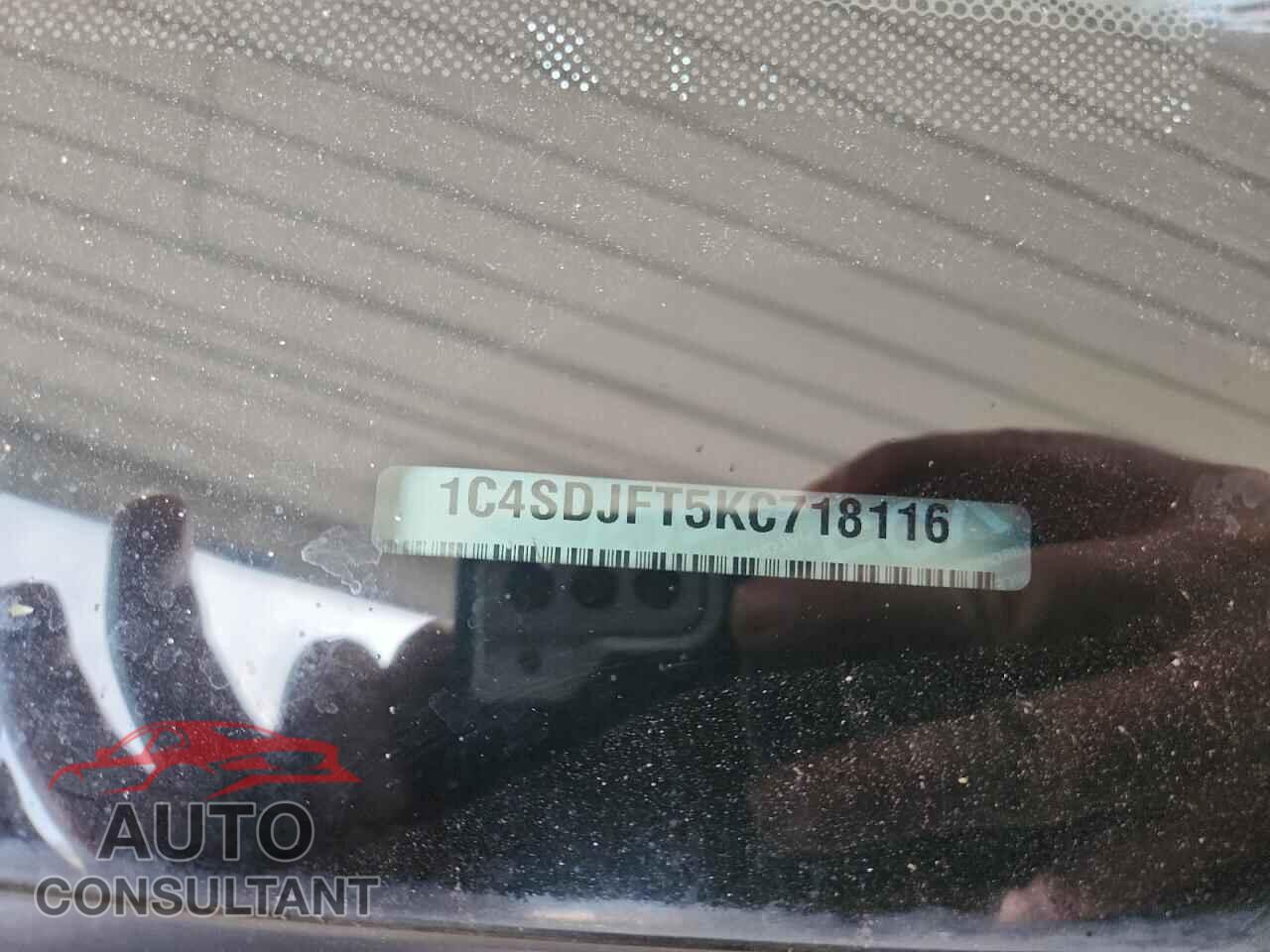 DODGE DURANGO 2019 - 1C4SDJFT5KC718116