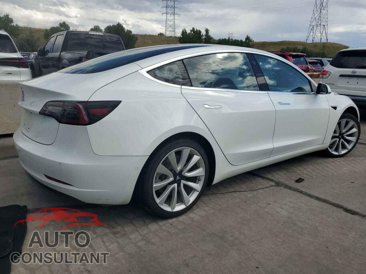 TESLA MODEL 3 2018 - 5YJ3E1EA1JF169646