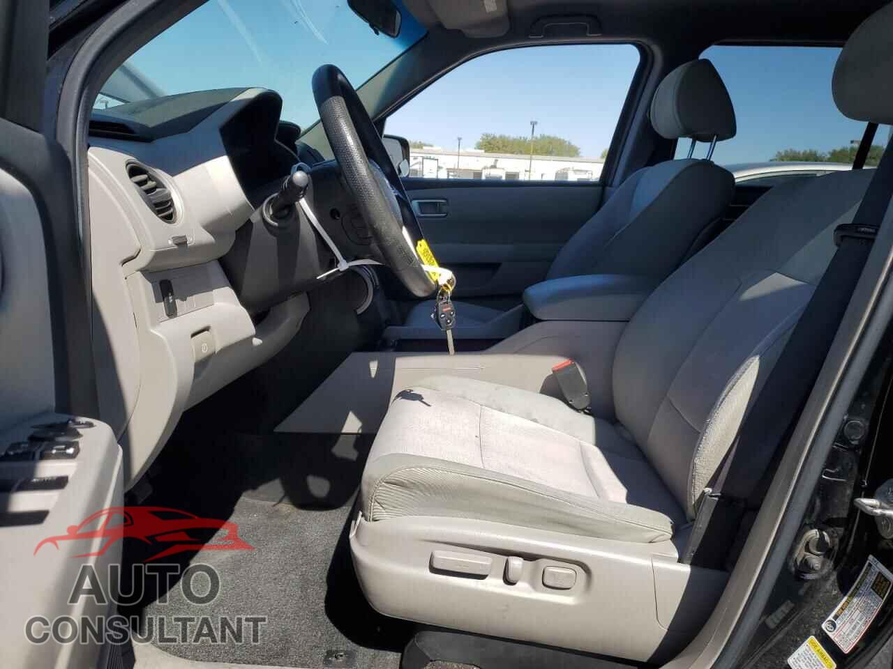 HONDA PILOT 2012 - 5FNYF4H48CB046228