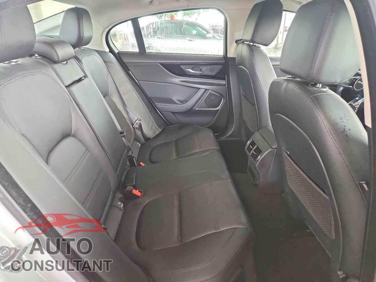 JAGUAR XE 2020 - SAJAE4FX9LCP62815