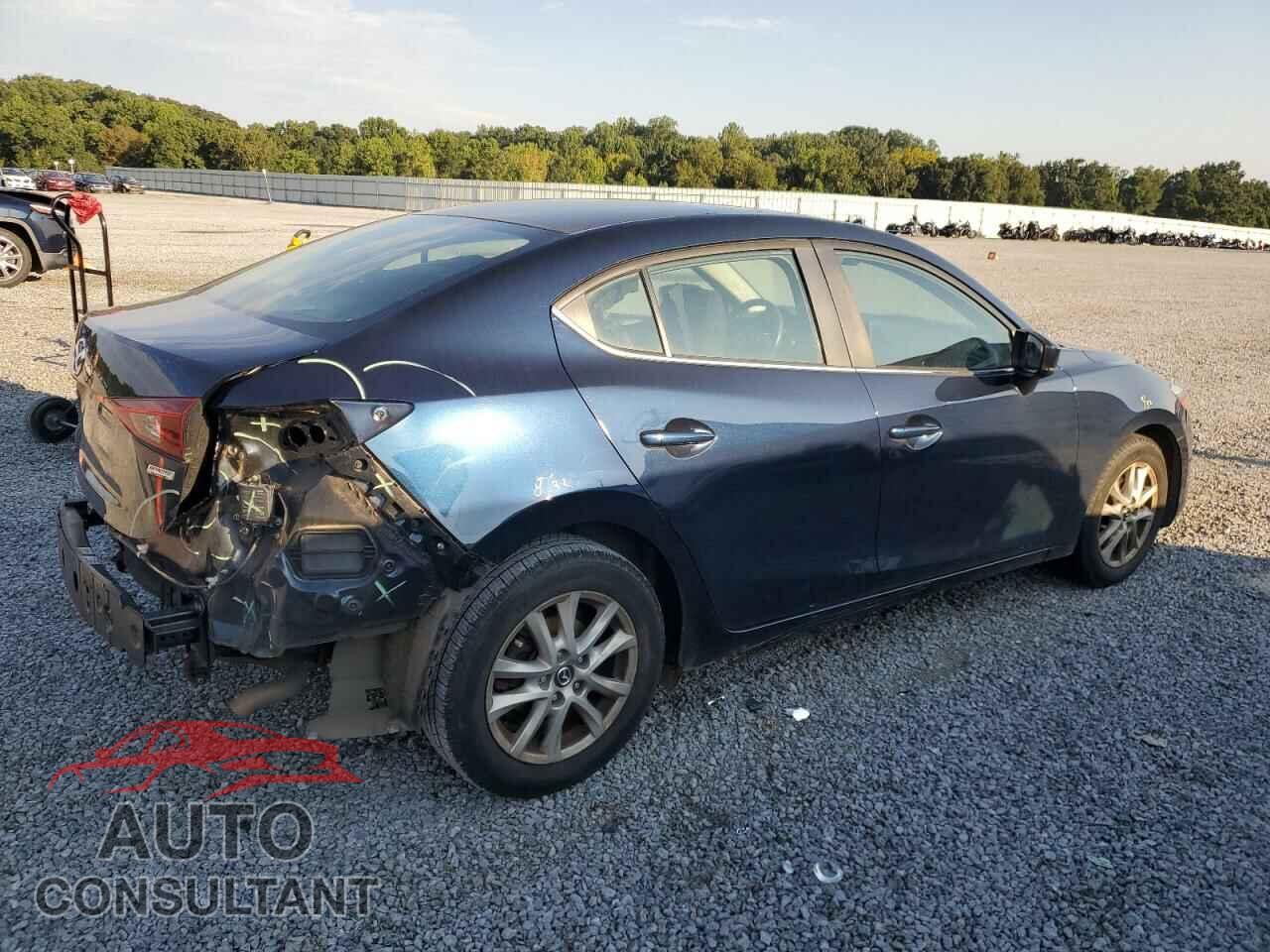 MAZDA 3 2018 - 3MZBN1U71JM169334