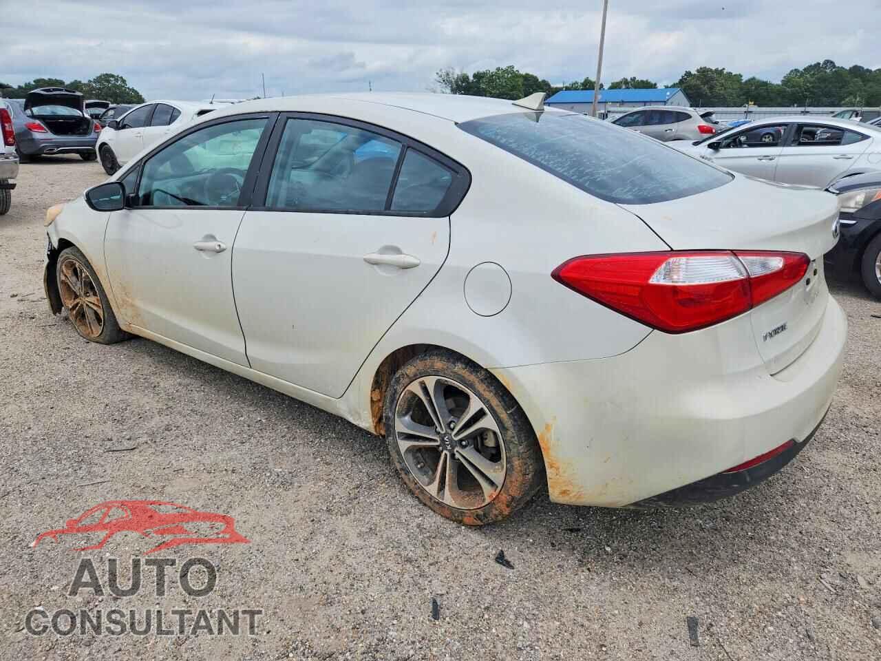 KIA FORTE 2015 - KNAFK4A60F5350896