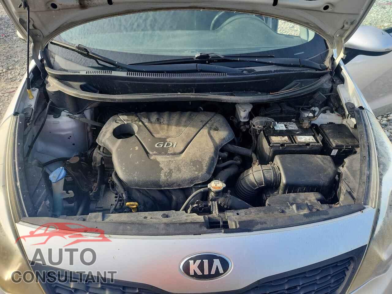 KIA RIO 2013 - KNADM4A35D6159487