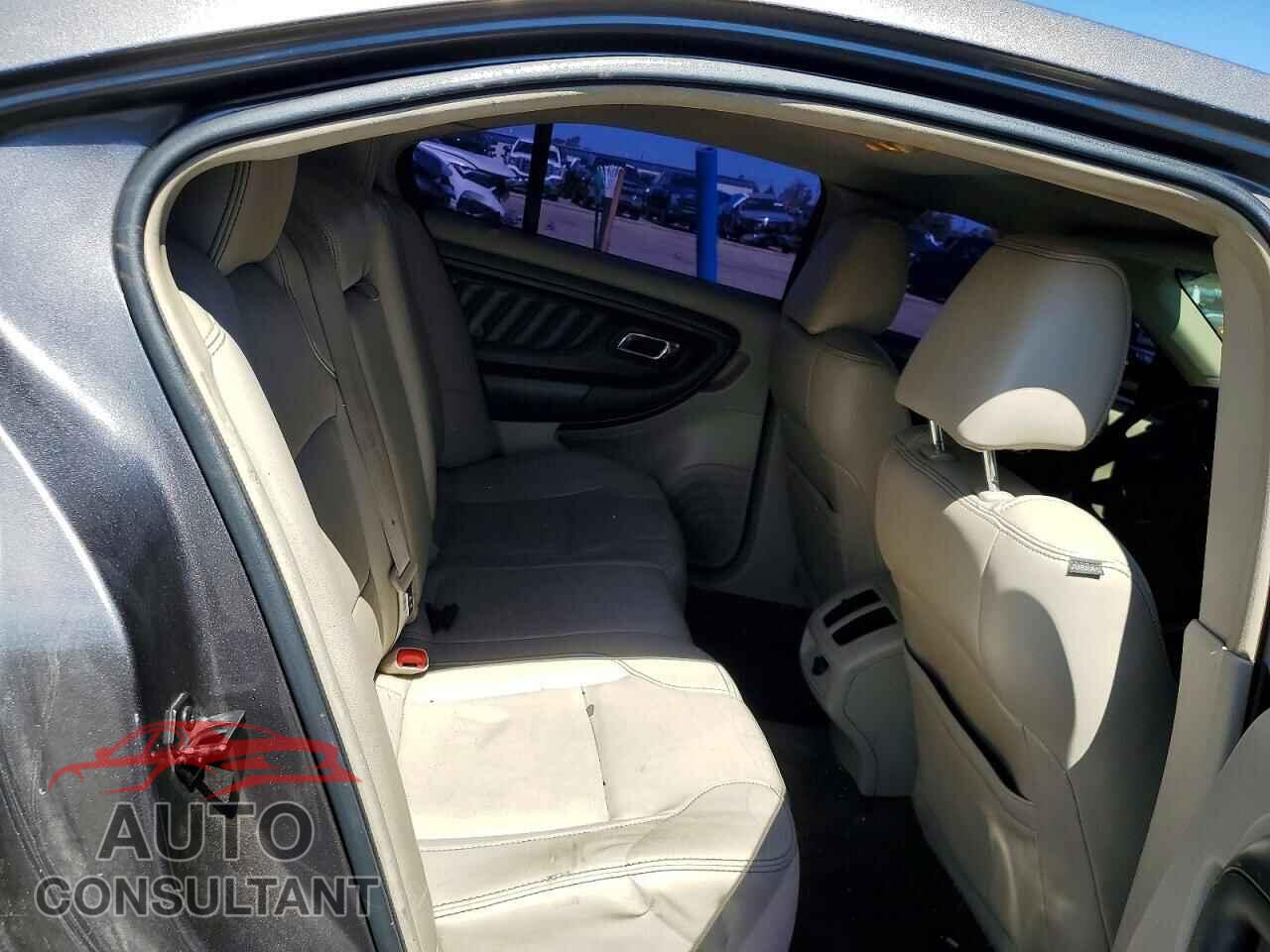 FORD TAURUS 2011 - 1FAHP2EW8BG190301