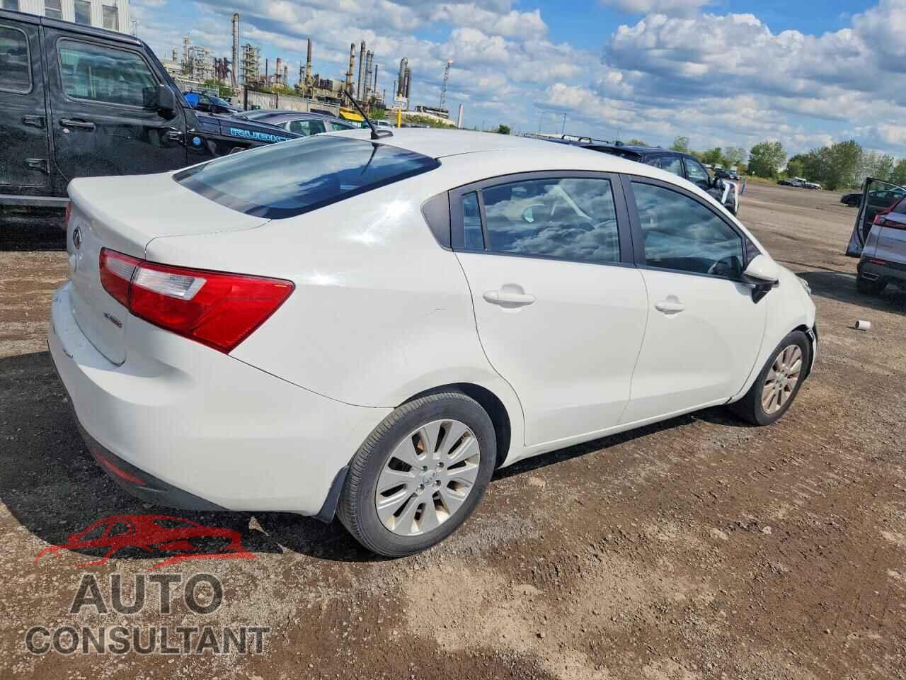 KIA RIO 2015 - KNADN4A31F6529804