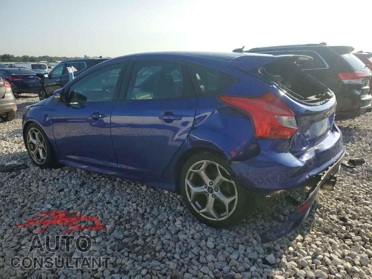 FORD FOCUS 2014 - 1FADP3L97EL286403