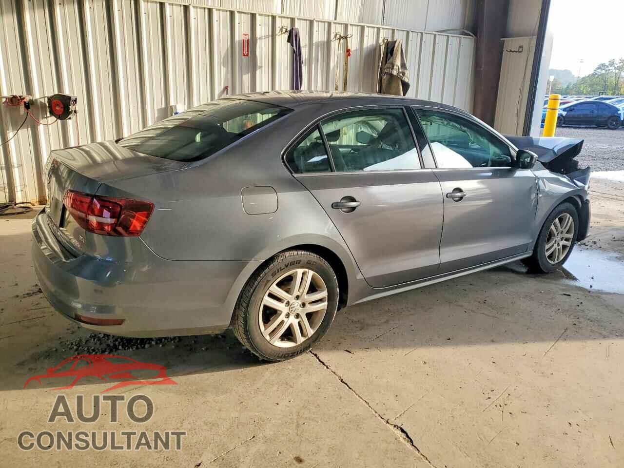 VOLKSWAGEN JETTA 2017 - 3VW2B7AJ0HM242697