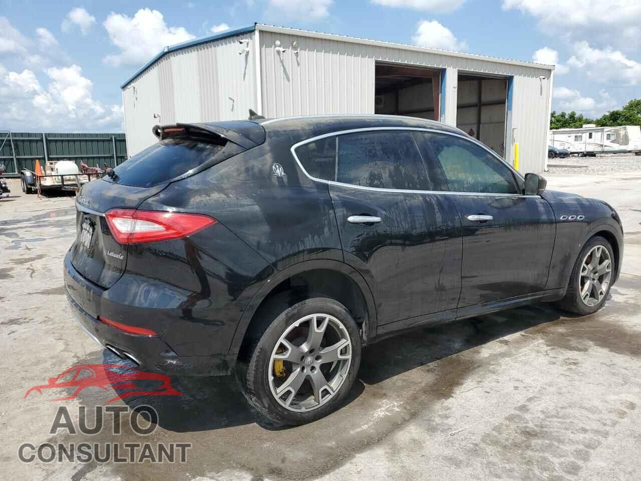 MASERATI ALL MODELS 2017 - ZN661XUS1HX224908