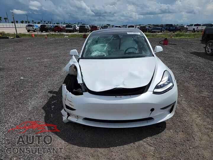 TESLA MODEL 3 2020 - 5YJ3E1EA5LF720857