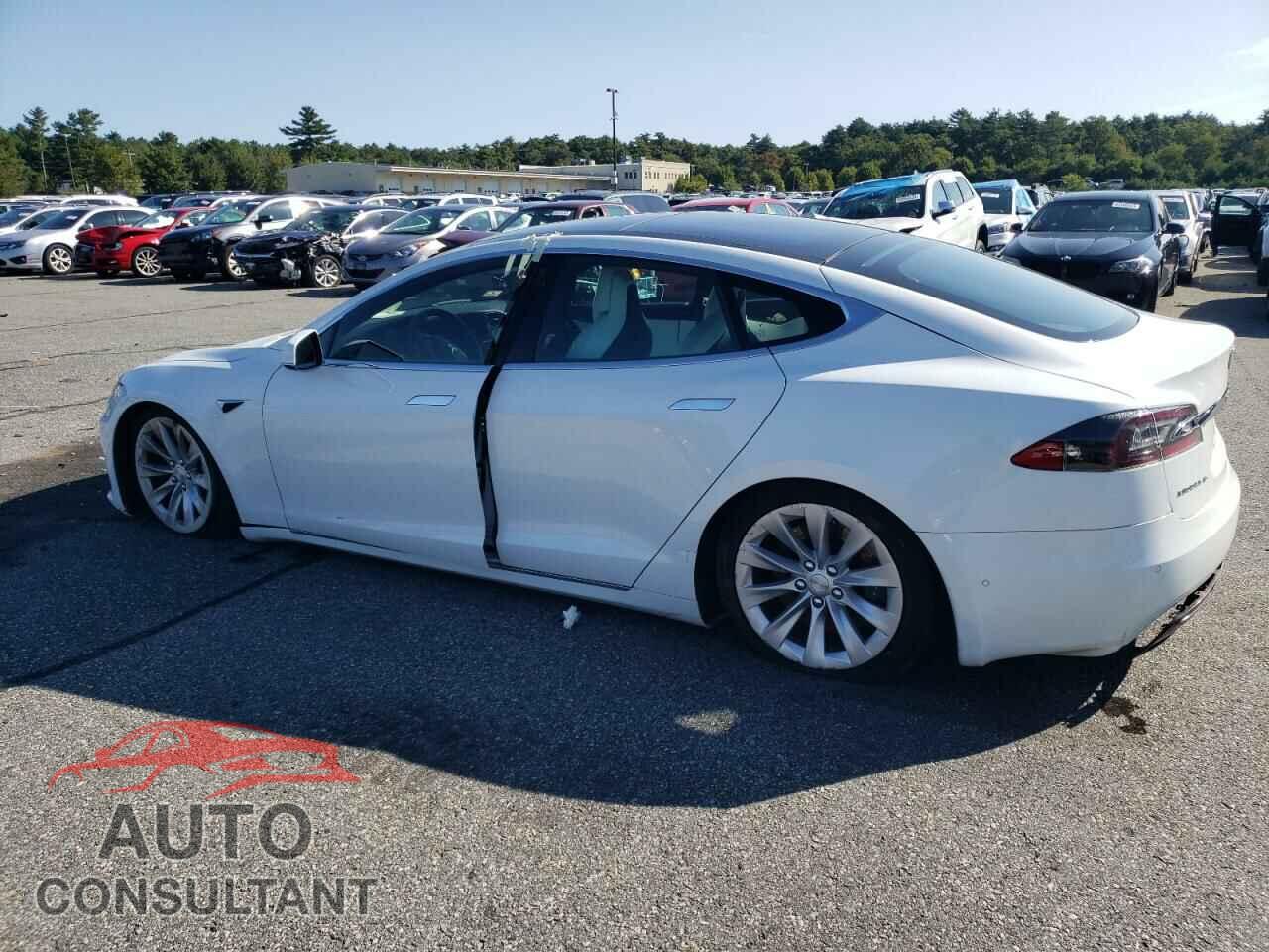 TESLA MODEL S 2018 - 5YJSA1E20JF274078