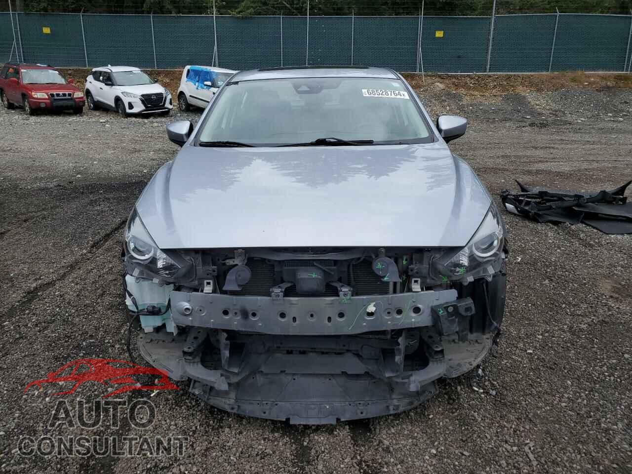 MAZDA 3 2017 - 3MZBN1V76HM119280