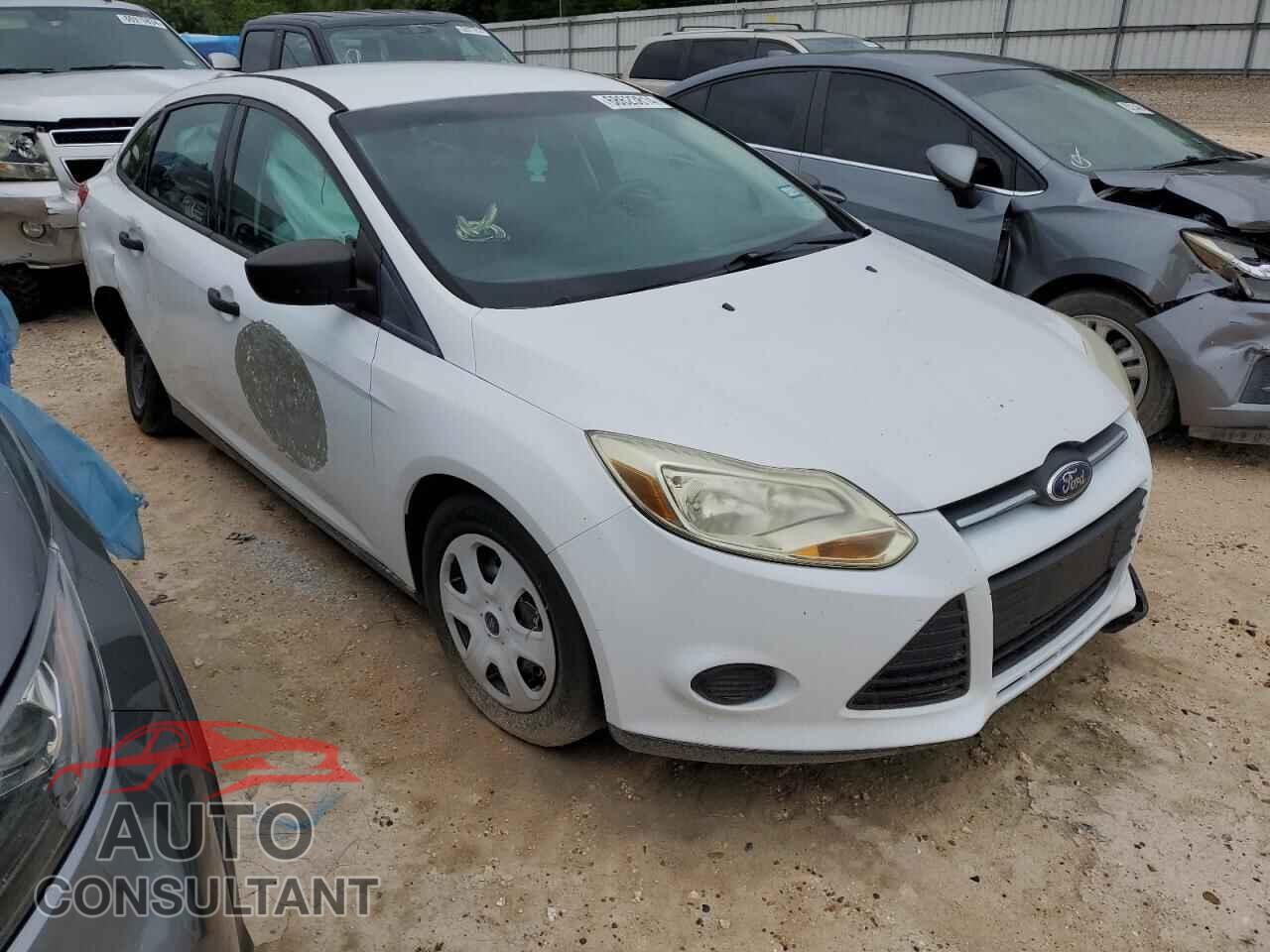 FORD FOCUS 2013 - 1FADP3E23DL212572