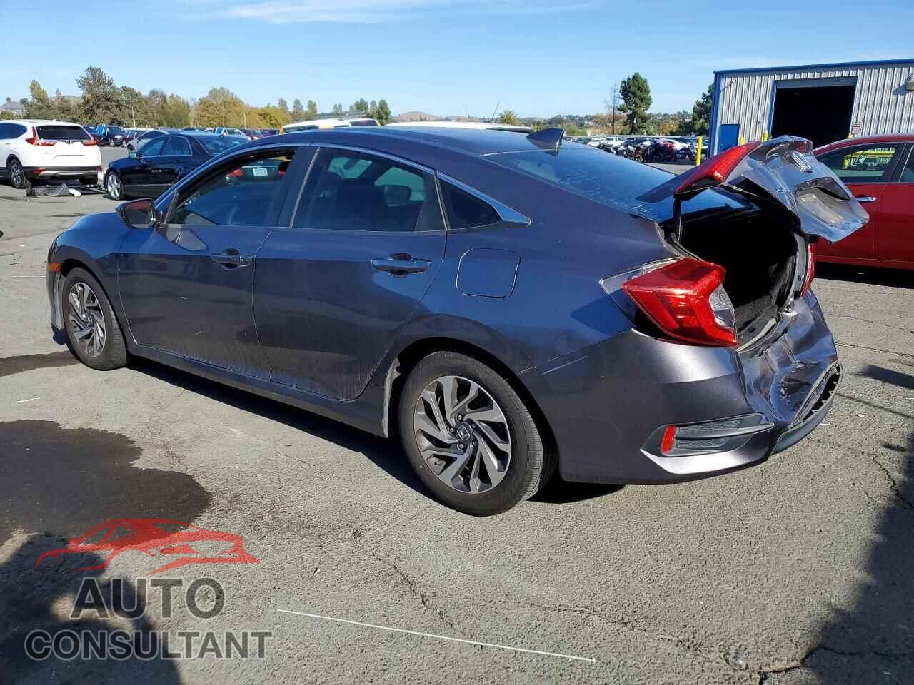 HONDA CIVIC 2017 - 19XFC2F77HE217081