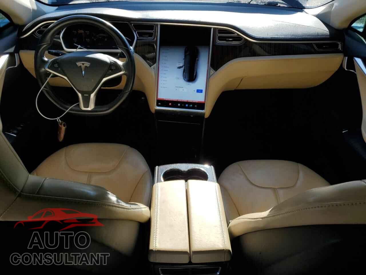 TESLA MODEL S 2013 - 5YJSA1CN1DFP12947