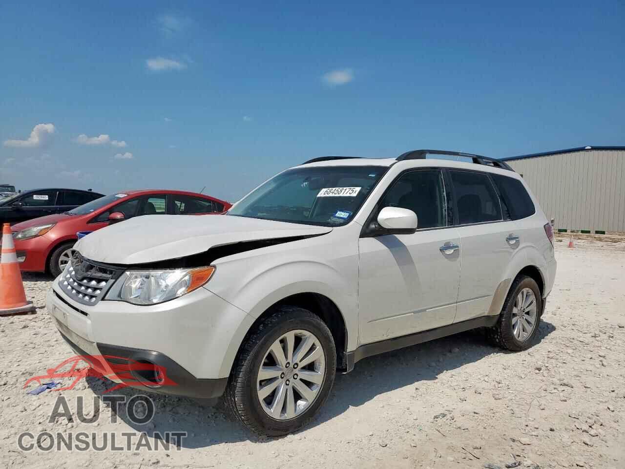 SUBARU FORESTER 2013 - JF2SHAEC4DH422517