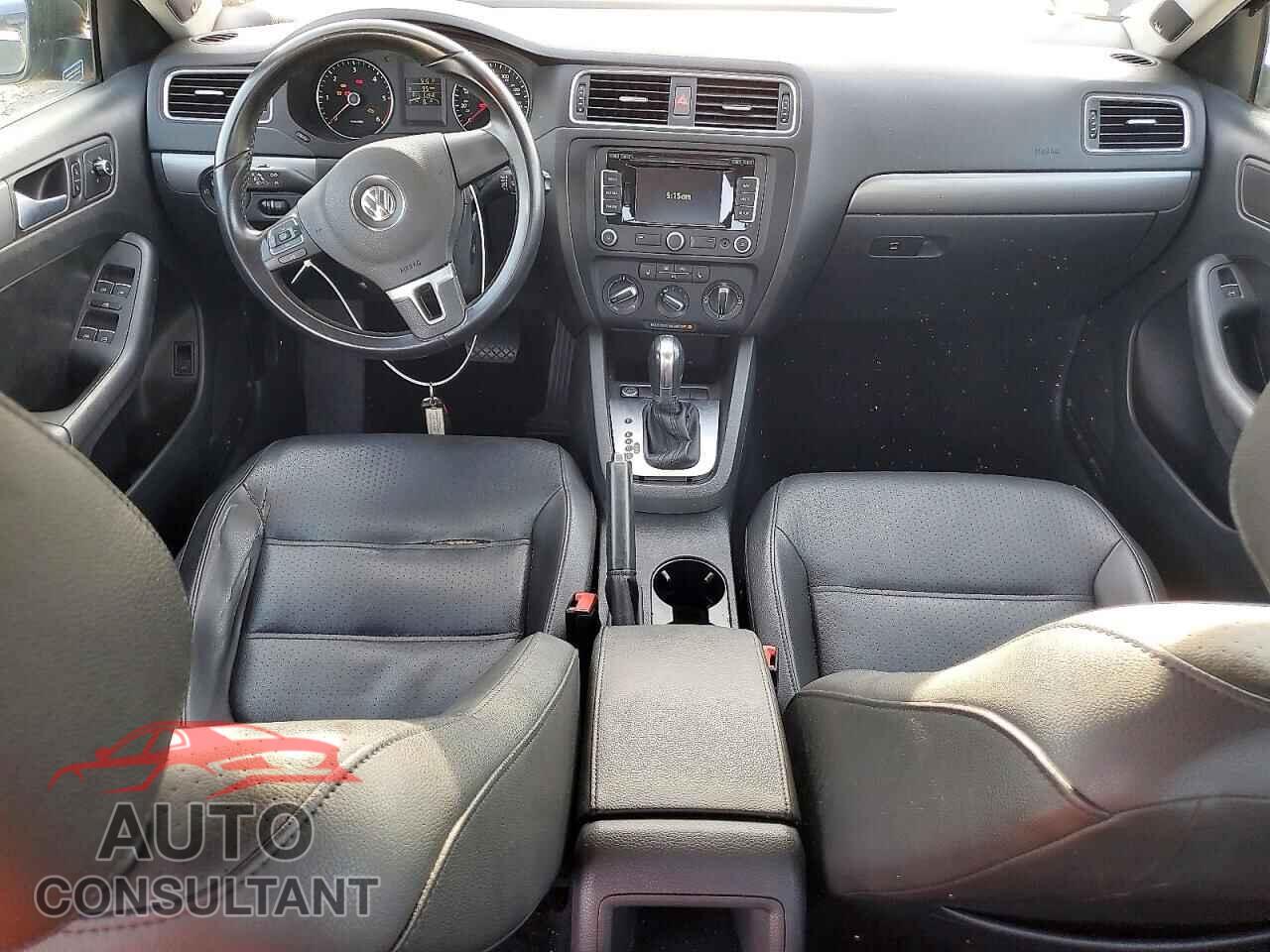 VOLKSWAGEN JETTA 2014 - 3VWLL7AJ9EM273928