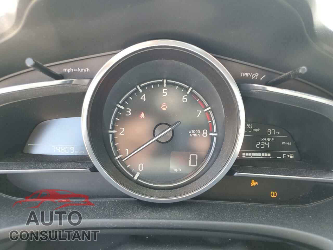 MAZDA 3 2018 - 3MZBN1M37JM189598