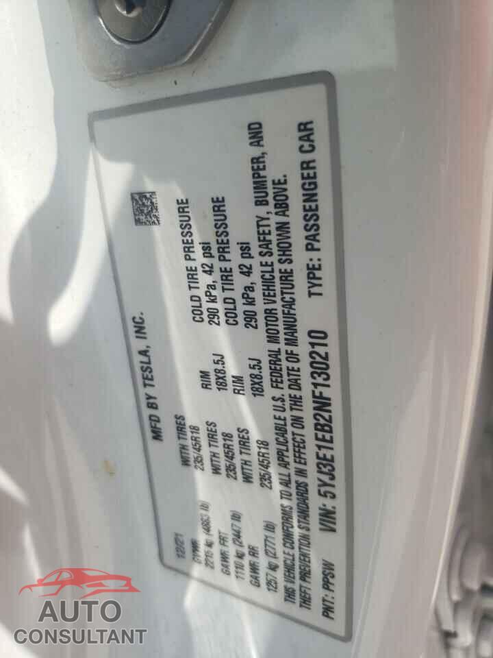 TESLA MODEL 3 2022 - 5YJ3E1EB2NF130210
