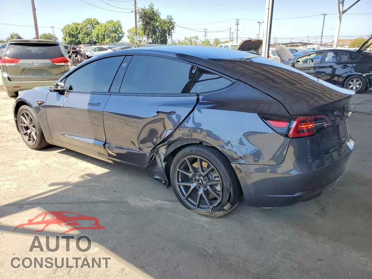 TESLA MODEL 3 2022 - 5YJ3E1EB3NF212768
