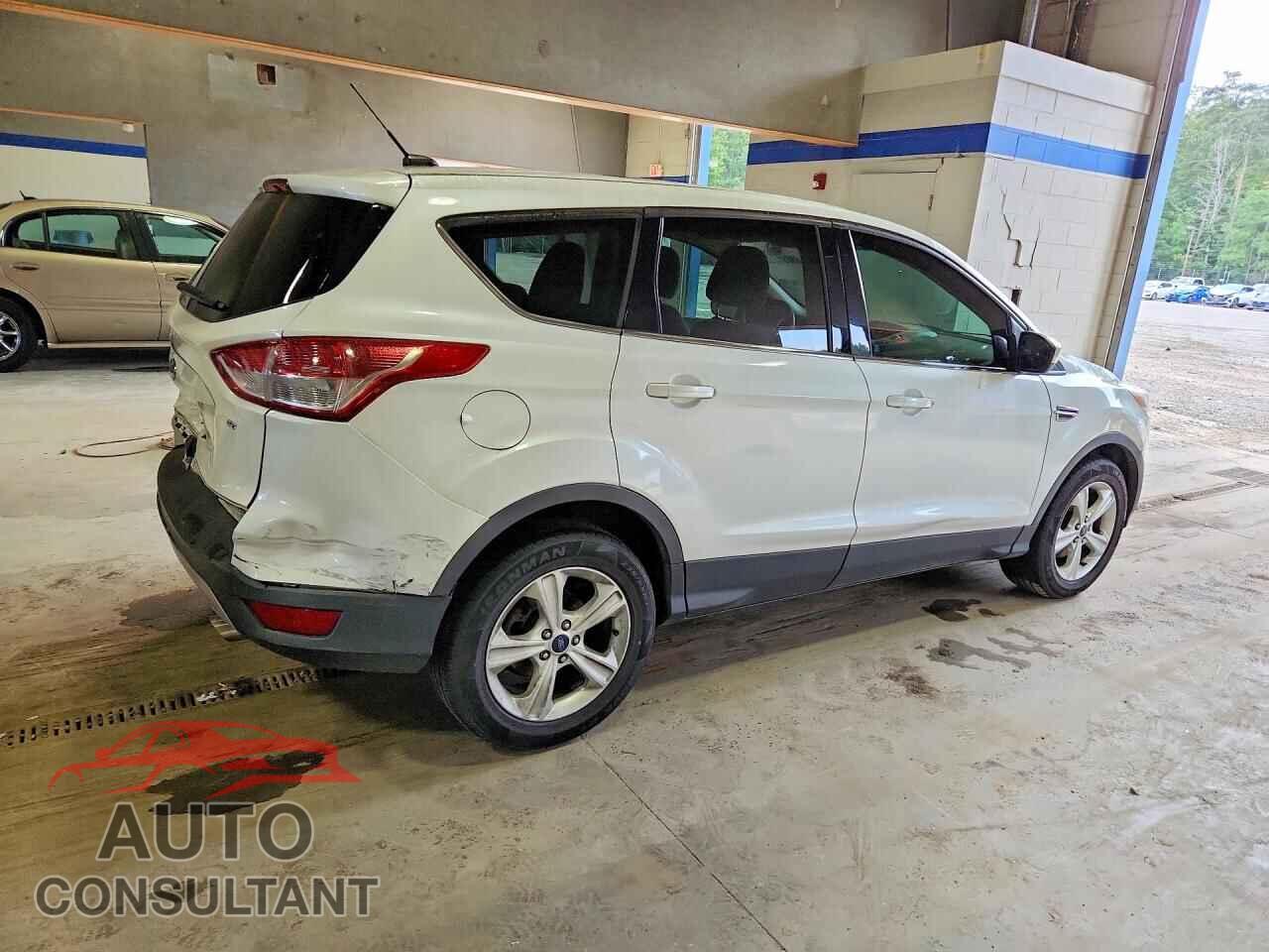 FORD ESCAPE 2015 - 1FMCU0G73FUA24715