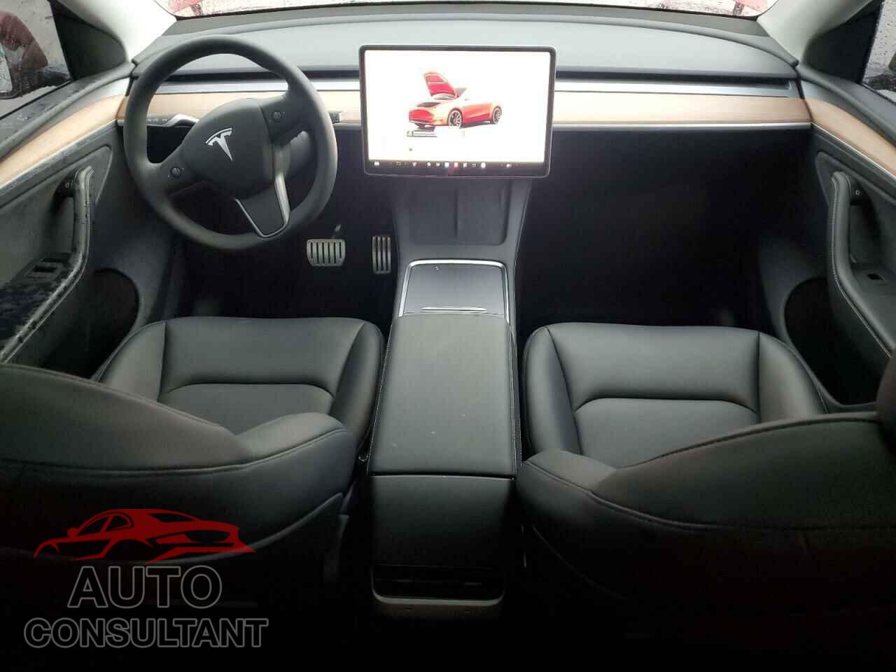 TESLA MODEL Y 2024 - 7SAYGDEF8RA299514