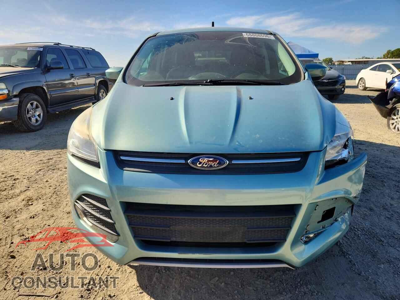FORD ESCAPE 2013 - 1FMCU0GX6DUB31531