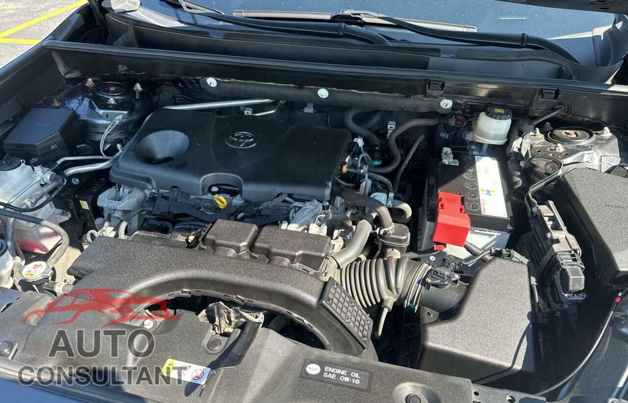 TOYOTA RAV4 2019 - JTMP1RFVXKD031027