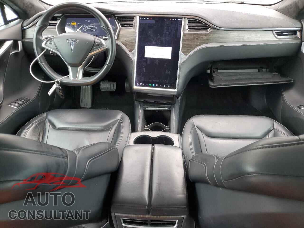 TESLA MODEL S 2015 - 5YJSA1H26FF084322