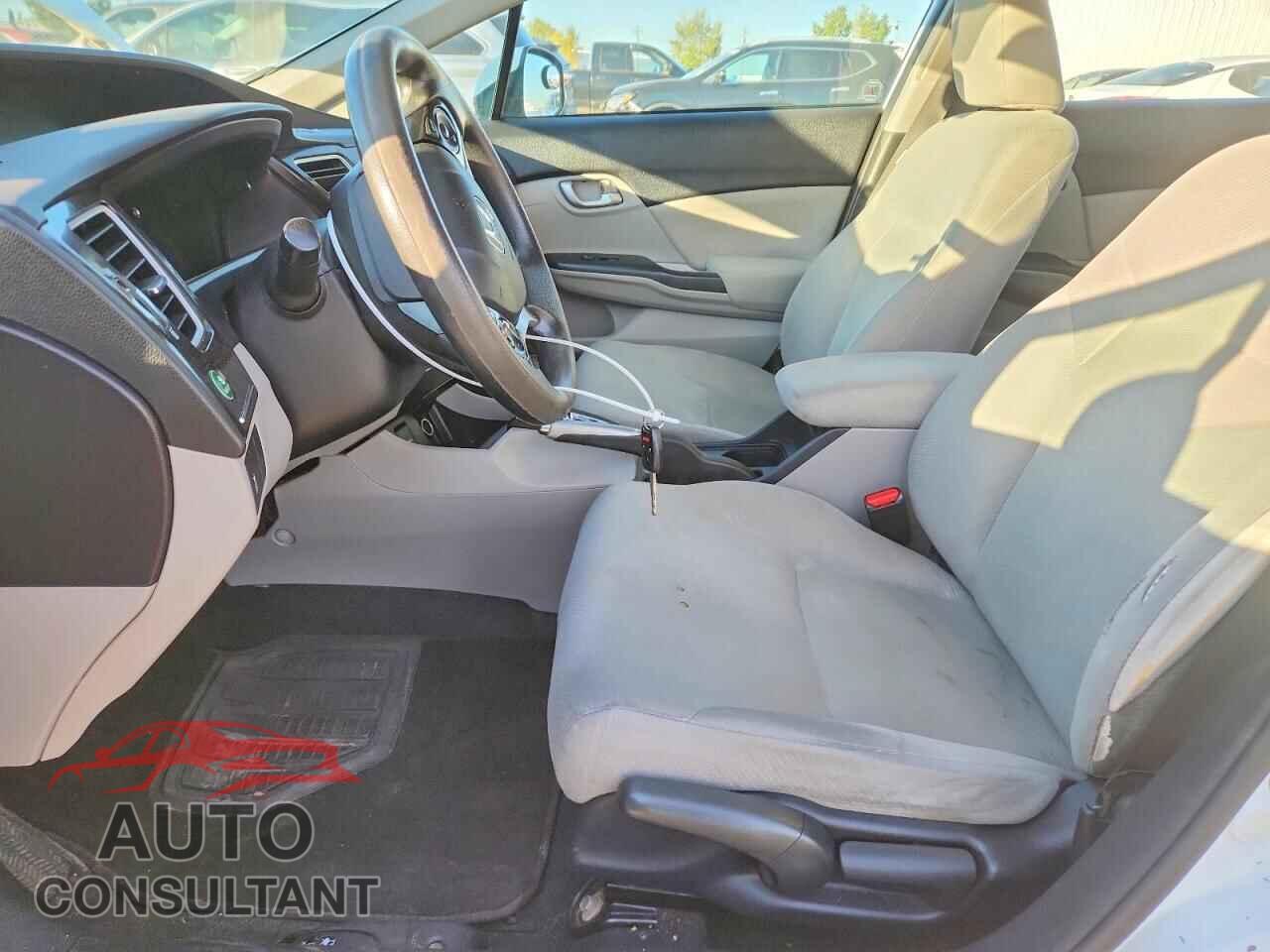 HONDA CIVIC 2013 - 2HGFB2F44DH104021