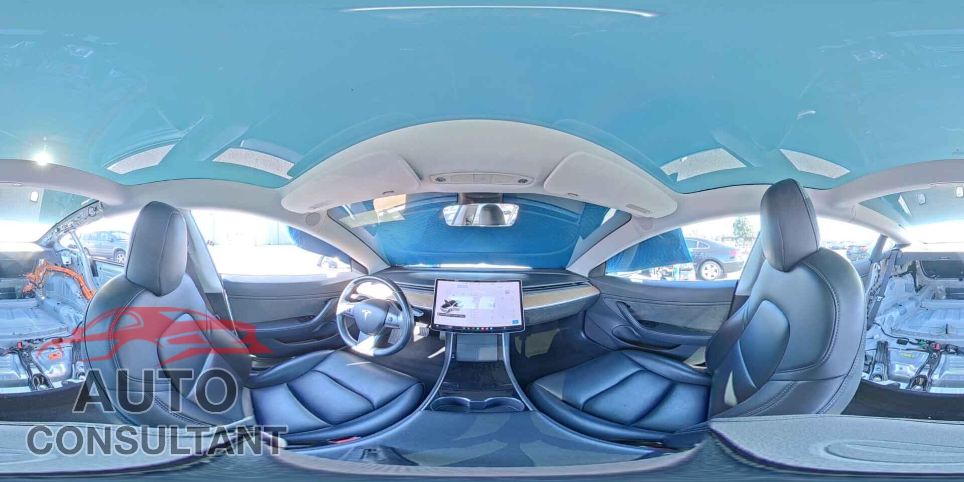 TESLA MODEL 3 2018 - 5YJ3E1EA8JF040450