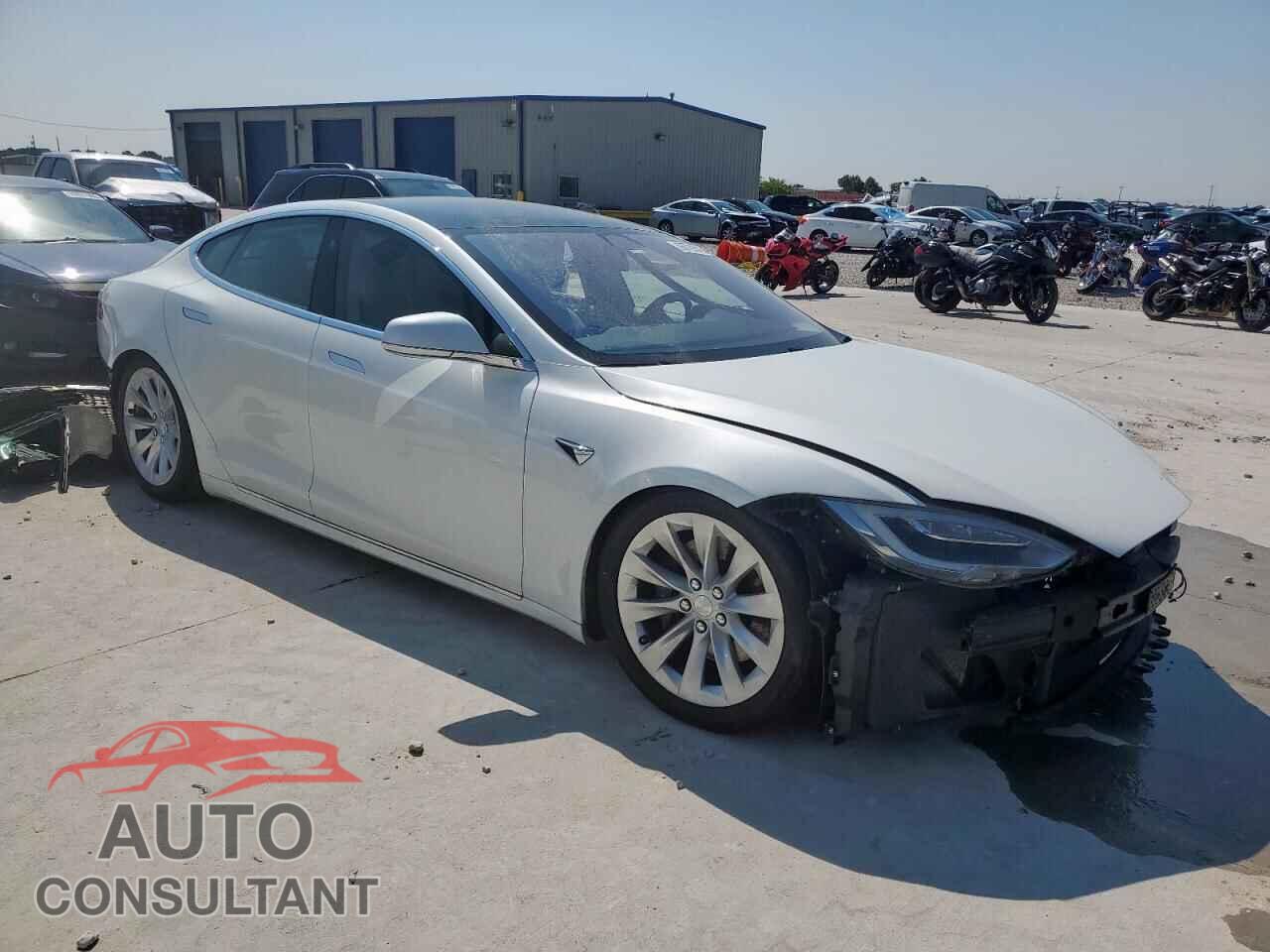 TESLA MODEL S 2017 - 5YJSA1E14HF214869