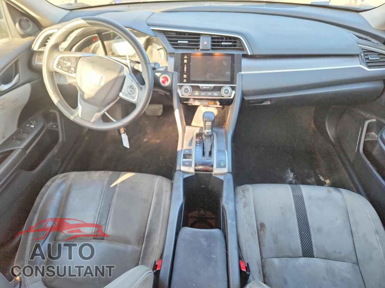 HONDA CIVIC 2017 - 19XFC2F73HE232015