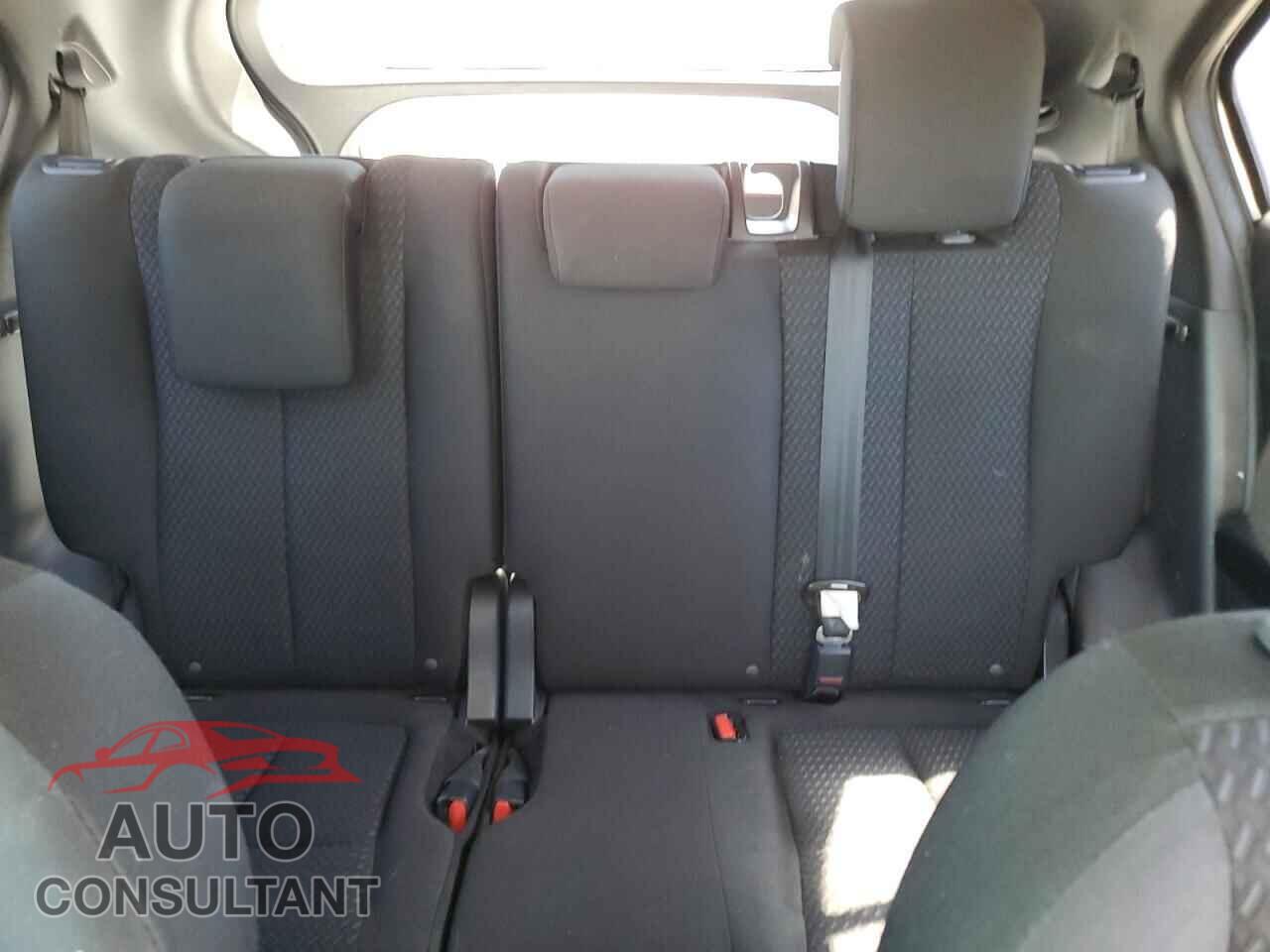 MITSUBISHI ECLIPSE 2019 - JA4AT3AA6KZ030083