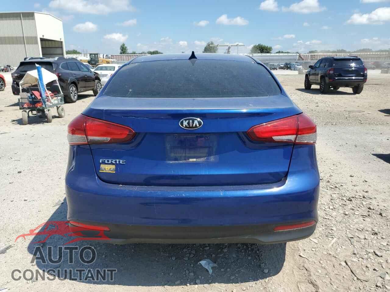 KIA FORTE 2017 - 3KPFK4A73HE042012