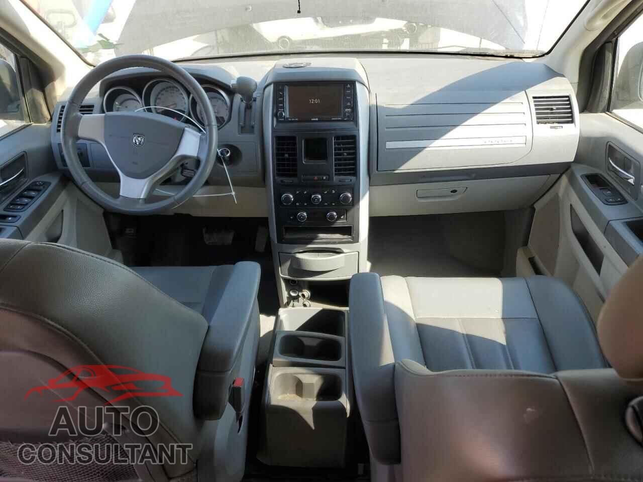 DODGE CARAVAN 2010 - 2D4RN4DX3AR418165