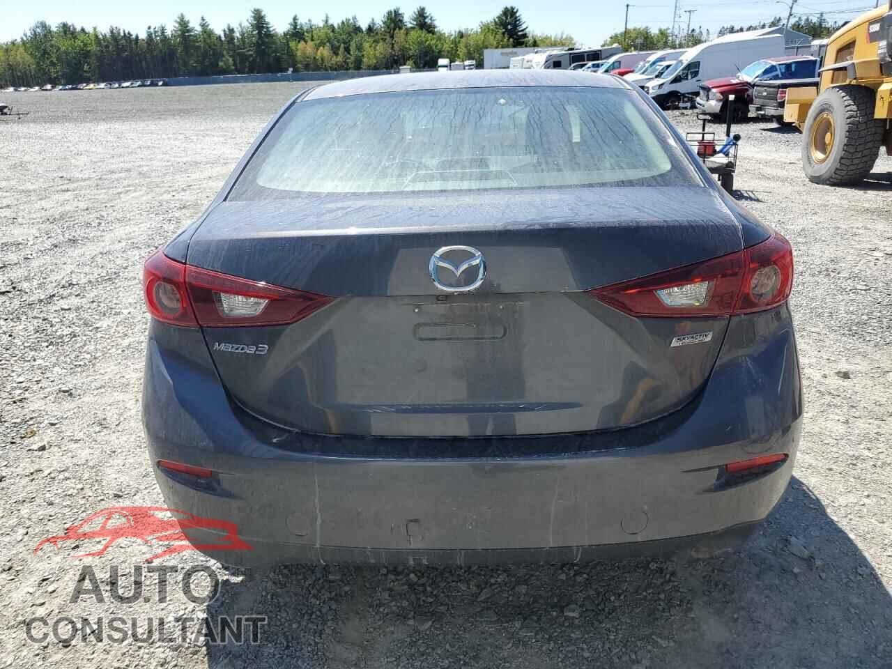 MAZDA 3 2018 - 3MZBN1U71JM237390