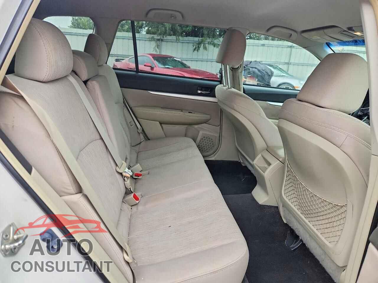 SUBARU OUTBACK 2013 - 4S4BRBCC3D3233256