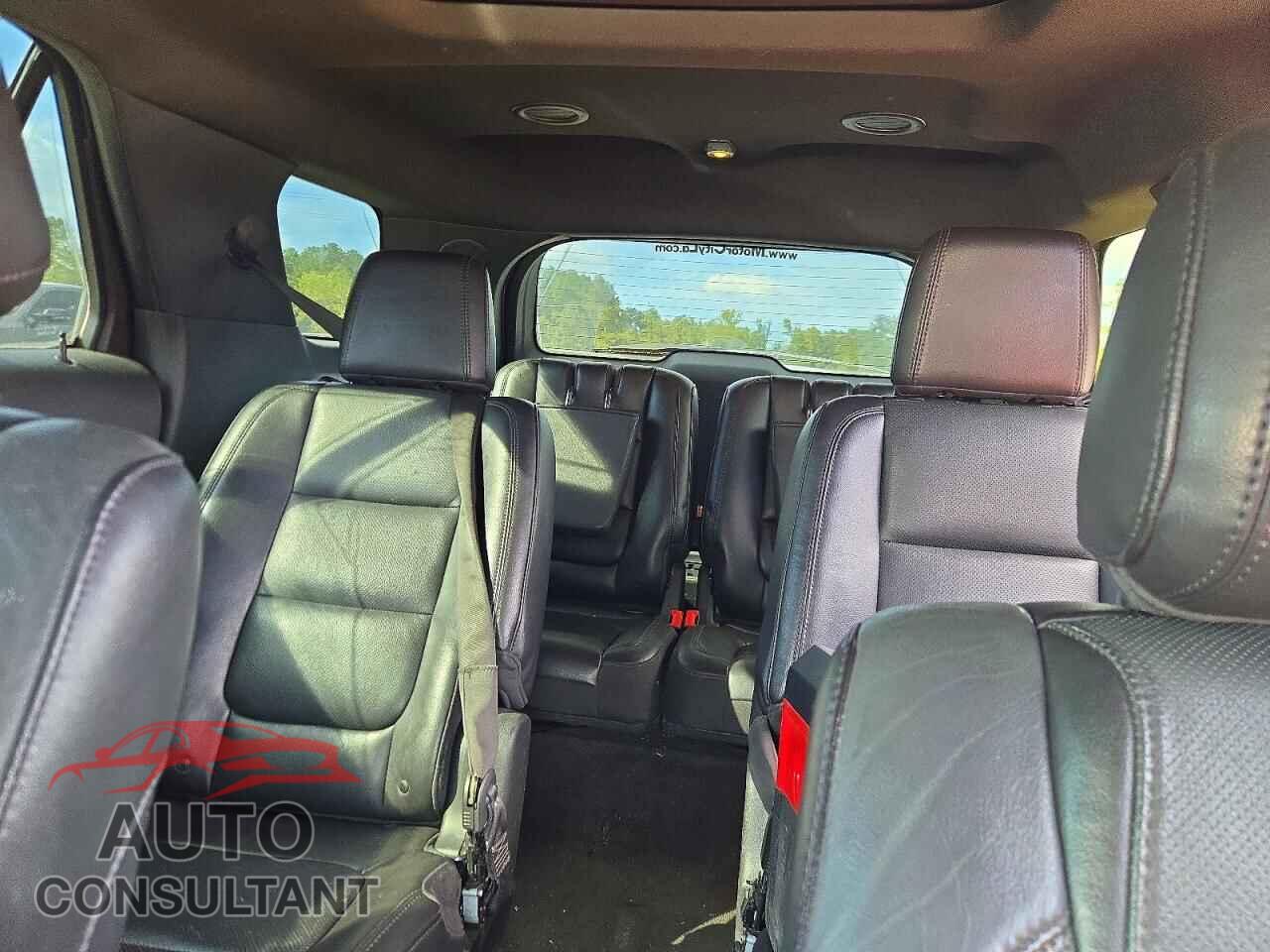 FORD EXPLORER 2013 - 1FM5K7F89DGA49261