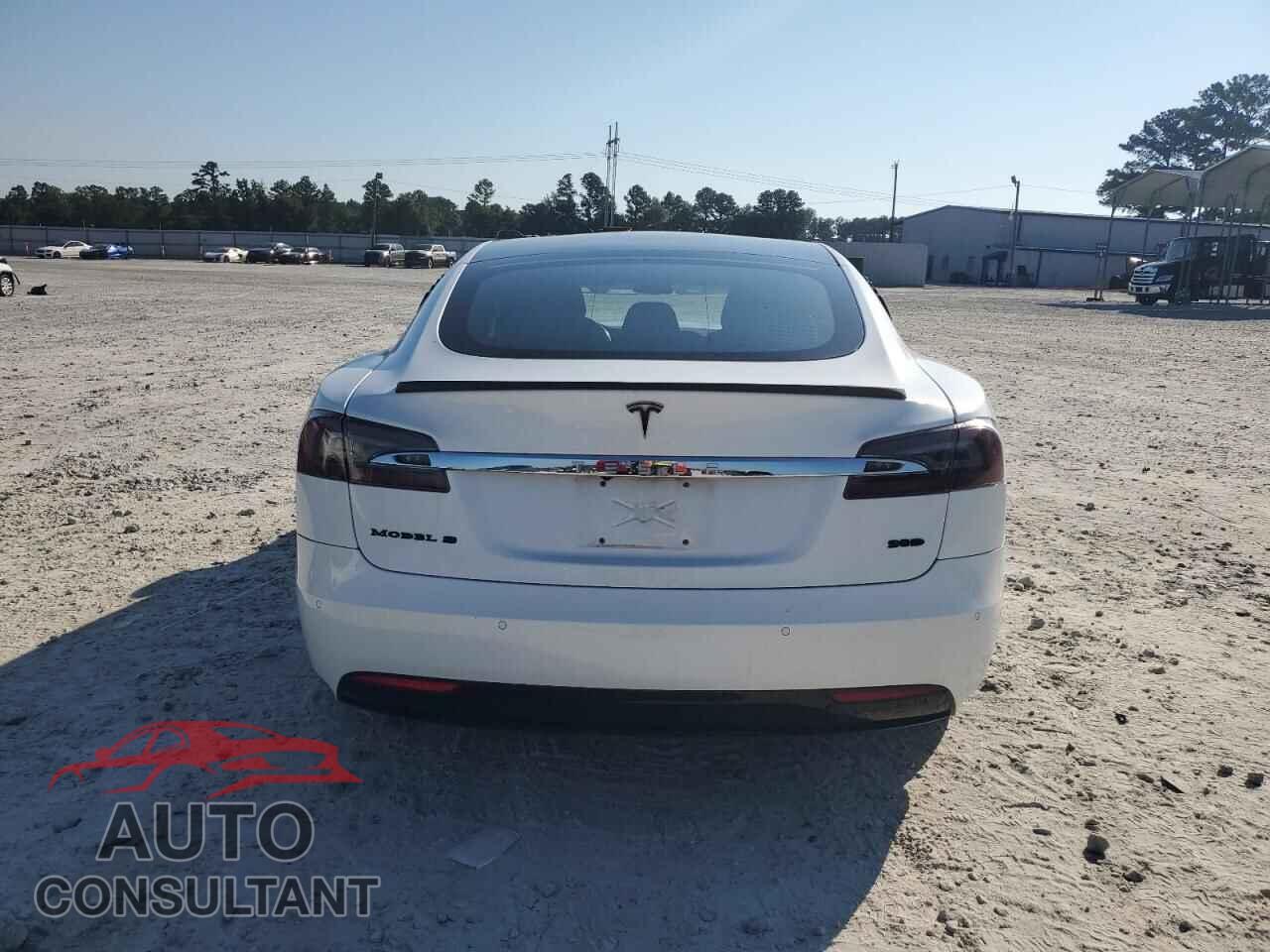 TESLA MODEL S 2017 - 5YJSA1E26HF193113