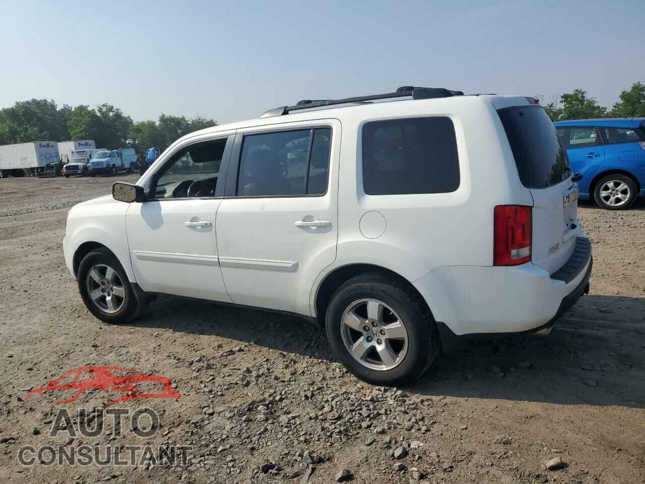 HONDA PILOT 2011 - 5FNYF4H54BB031703