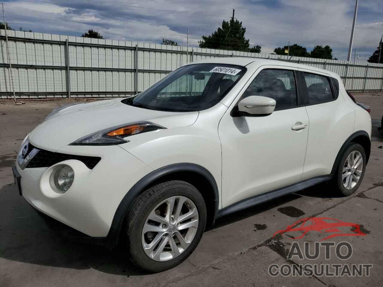 NISSAN JUKE 2016 - JN8AF5MR5GT609459