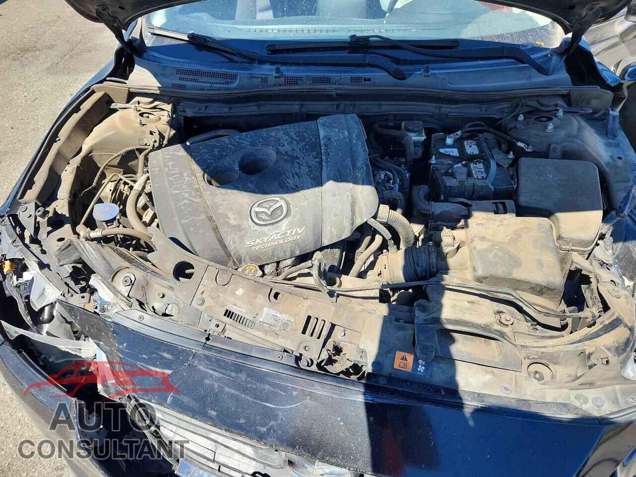 MAZDA 3 2017 - 3MZBN1U74HM157351