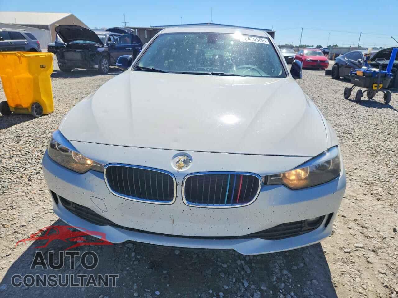 BMW 3 SERIES 2015 - WBA3C3C55FK203540