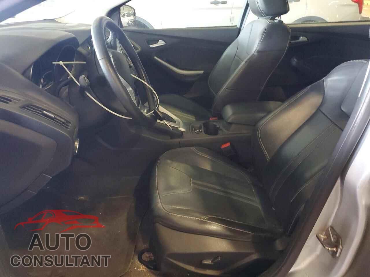FORD FOCUS 2014 - 1FADP3F27EL448111