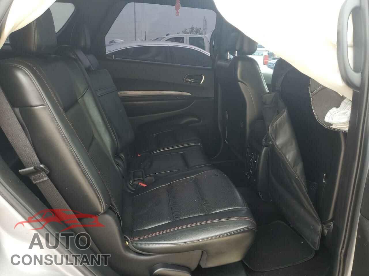DODGE DURANGO 2018 - 1C4SDJCTXJC219511